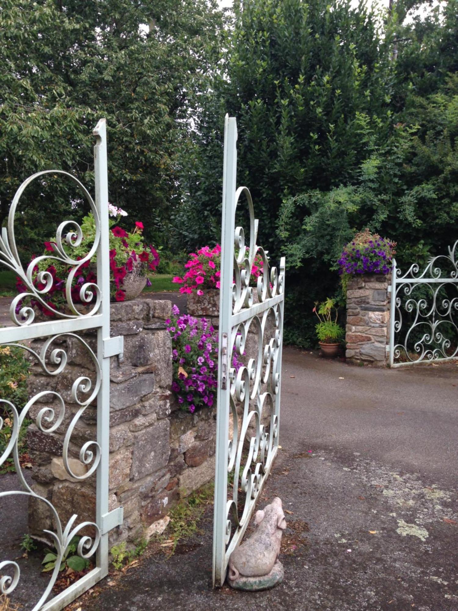 Le Petit Chateau, Matisse Noyal-Pontivy ภายนอก รูปภาพ