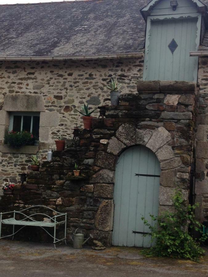 Le Petit Chateau, Matisse Noyal-Pontivy ภายนอก รูปภาพ